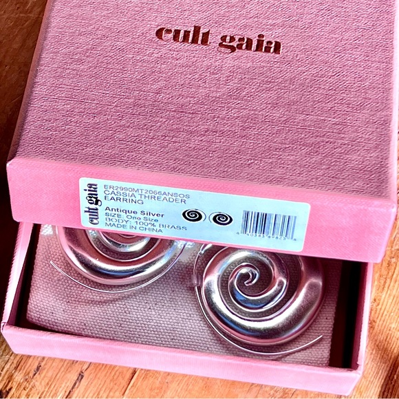🌺🎉HP🎉🌺 NWT Cult Gaia Cassia Spiral Threader Earrings Antique Silver - Picture 16 of 16